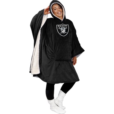 Las Vegas Raiders Pegasus Team Color 50" x 70" Bloncho Sherpa Fan Cape