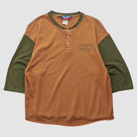 Le Moyne Dolphins Champion 2000s T-shirt - Clay - M by Fanatics Real Vintage