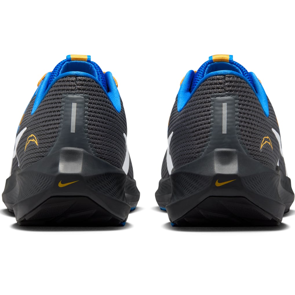 Nike Air Zoom Pegasus 40 Los Angeles Chargers Mens Running Shoes Size 12 Nike Air Zoom Pegasus 40 NFL Los Angeles Chargers Men main image 3