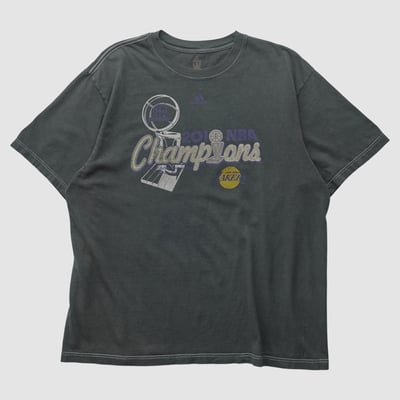 Los Angeles Lakers Adidas 2010 T-shirt - Black - 2XL by Fanatics Real Vintage