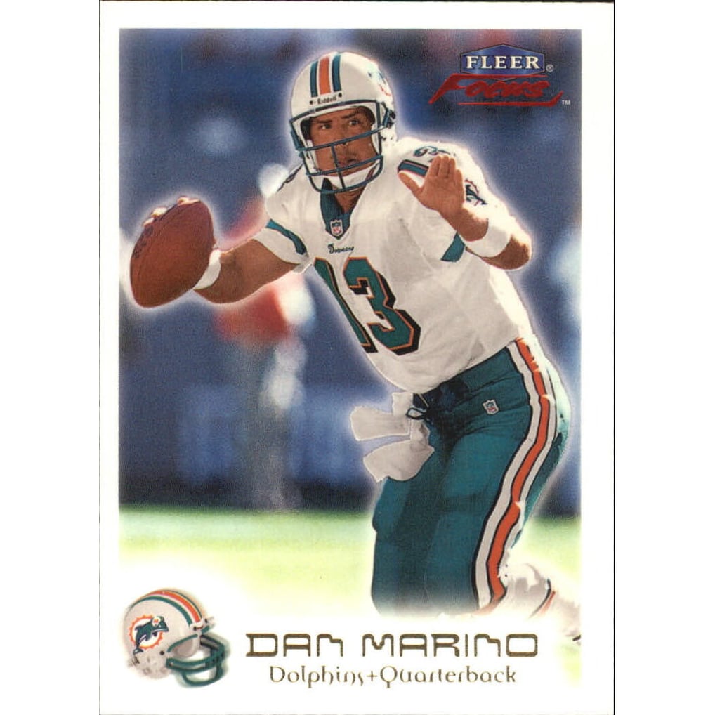 1999 Fleer Focus #97 Dan Marino