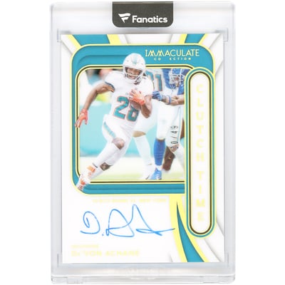 De’Von Achane Miami Dolphins Autographed 2024 Panini Immaculate Collection Clutch Time Signatures #CTS-DAE #20/49 Card