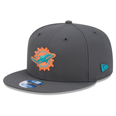 Miami Dolphins New Era 2026 Sideline Cold Weather  9FIFTY Snapback Hat - Charcoal