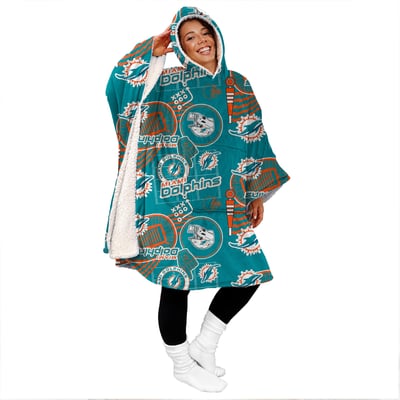 Miami Dolphins Pegasus Mashup 50" x 70" Bloncho Sherpa Fan Cape