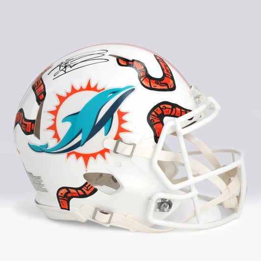 Tua Tagovailoa Miami Dolphins Autographed Fanatics Authentic Riddell Speed Authentic Helmet - Art by Distorted - Limited Edition #1/1 - WN55916780