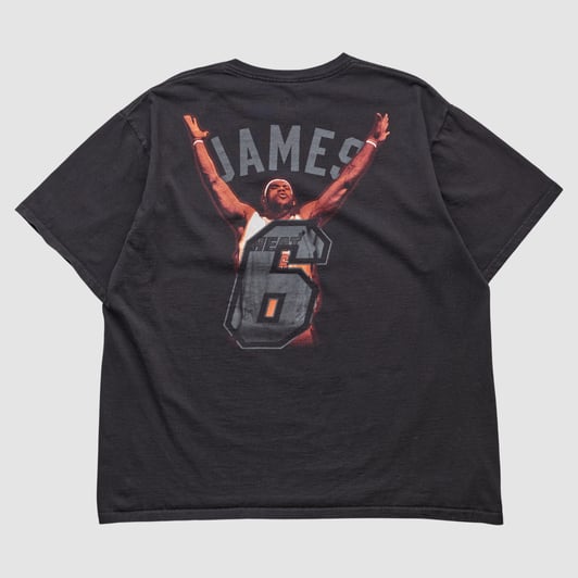 LeBron James Majestic 2010s T-shirt - Black - M by Fanatics Real Vintage