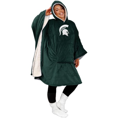 Michigan State Spartans Pegasus Team 50" x 70" Bloncho Sherpa Fan Cape