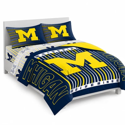 Logo Brands Michigan Wolverines Momentum Bed In A Bag - Queen