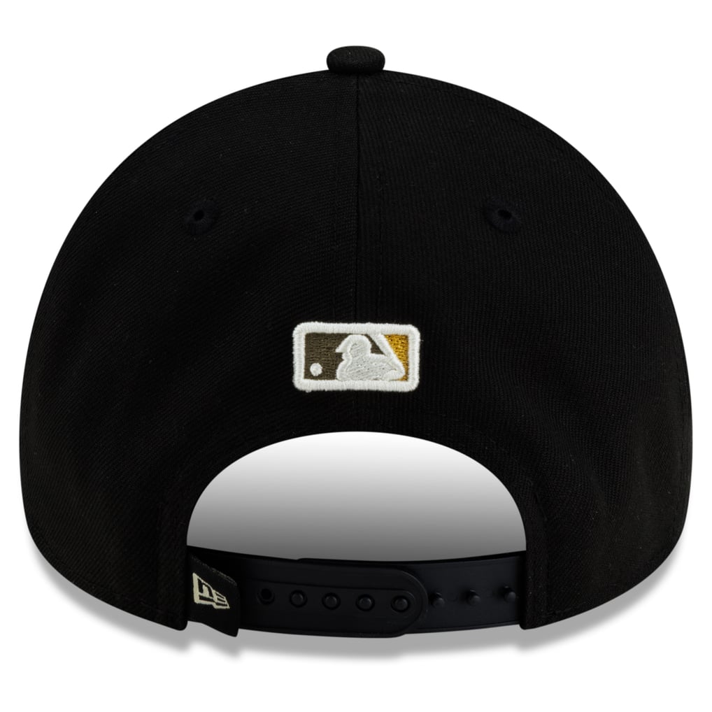 Men's Milwaukee Brewers New Era Black 2026 World Series Champions ...
