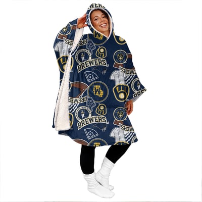 Milwaukee Brewers Pegasus Mashup 50" x 70" Bloncho Sherpa Fan Cape