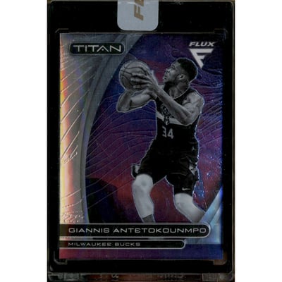 2020-21 Panini Flux Titan #11 Giannis Antetokounmpo