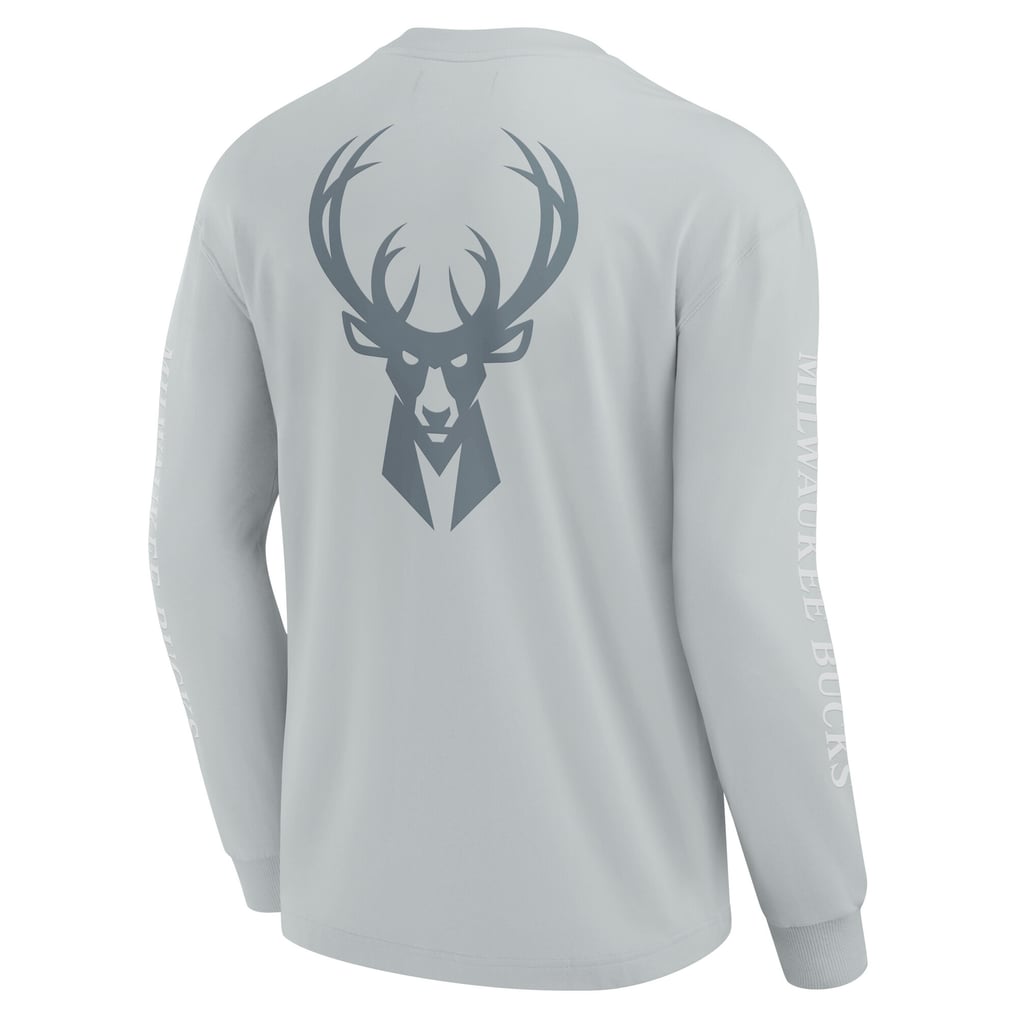 Milwaukee Bucks Fanatics Elements Strive Long Sleeve T-Shirt  - Gray