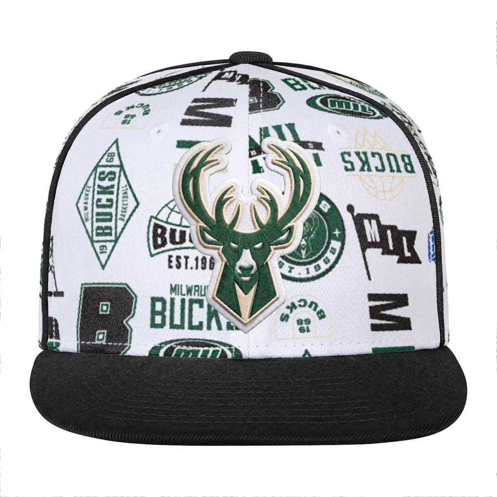 Milwaukee Bucks Outerstuff Youth Piped Up Snapback Hat - White
