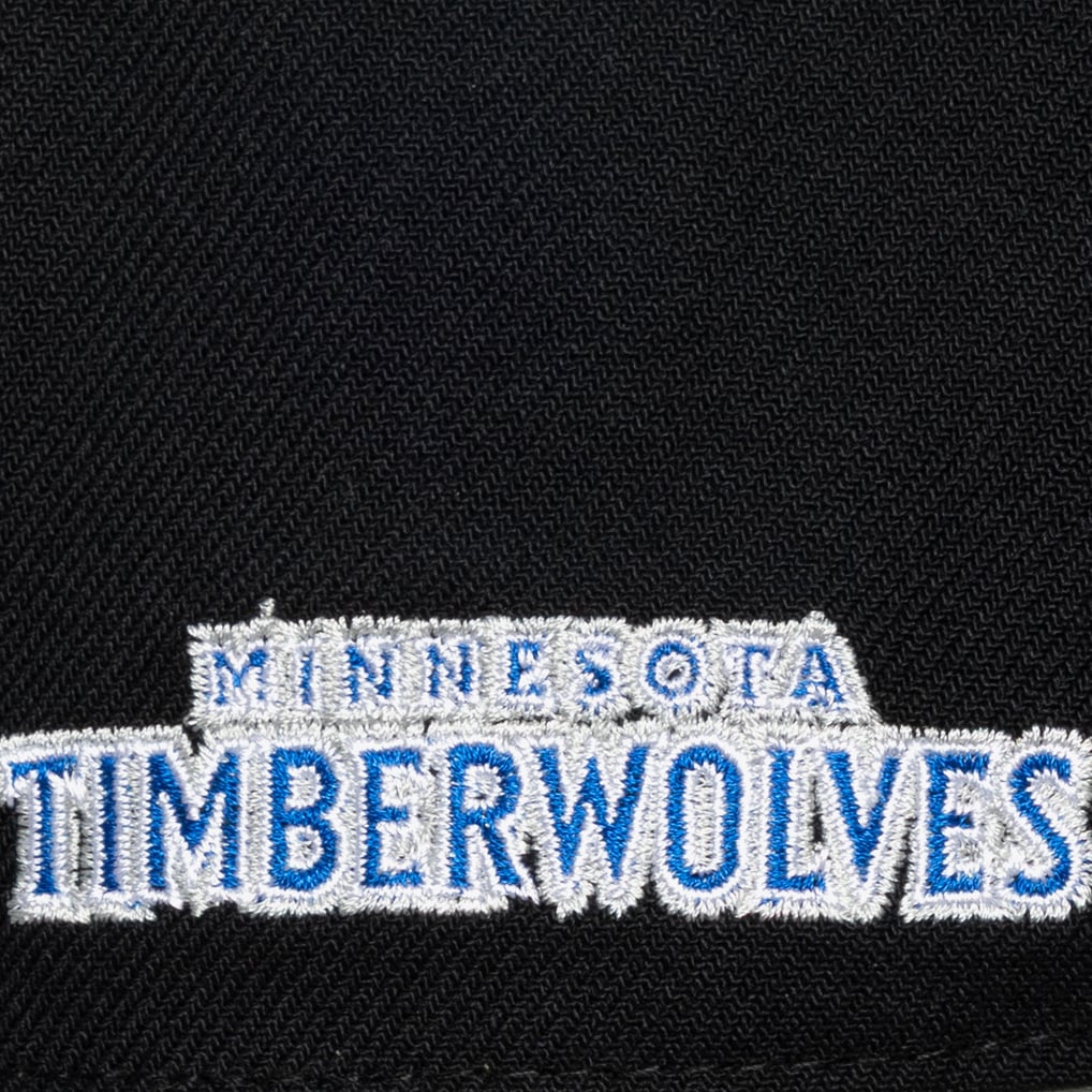Minnesota Timberwolves Mitchell & Ness True Legacy Pro Snapback Hat - Black