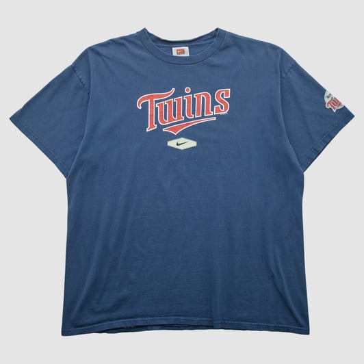 Minnesota Twins Nike 2000s T-shirt - Navy - XL by Fanatics Real Vintage