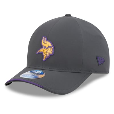 Minnesota Vikings New Era 2026 Sideline Cold Weather  9FORTY M-Crown Adjustable Hat - Charcoal