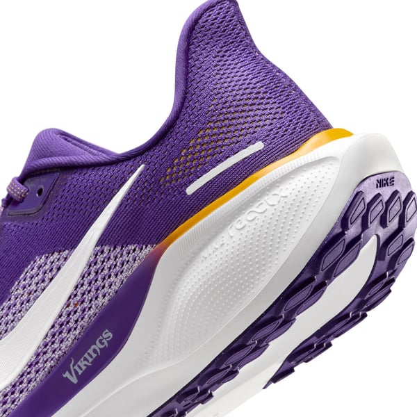 Nike Pegasus 41 Minnesota Vikings Purple Gold Running Shoes Sneakers NFL Mens 12 Unisex Minnesota Vikings Nike Purple Zoom Pegasus 41 Running  main image 4