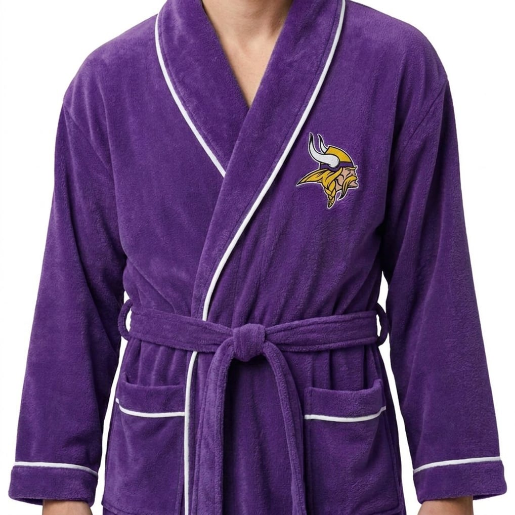 Unisex Pegasus Purple Minnesota Vikings Logo Patch Ultra Cozy Robe