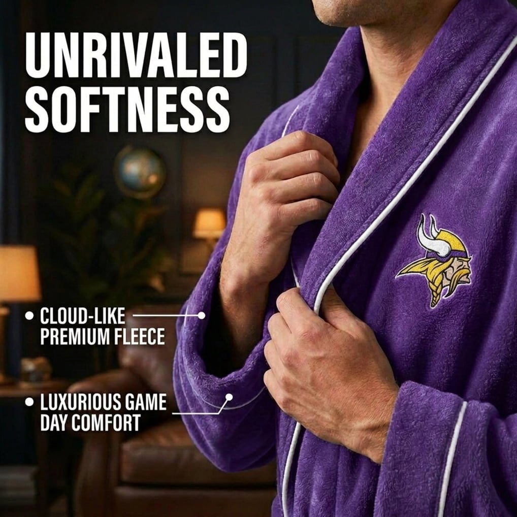 Unisex Pegasus Purple Minnesota Vikings Logo Patch Ultra Cozy Robe