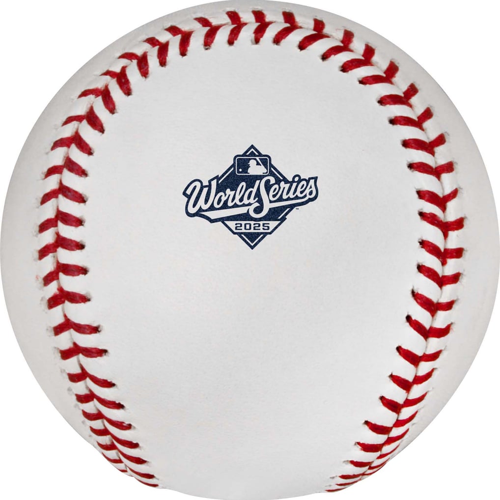 Rawlings Official Major League Baseball Game Ball in Display Case Rawlings Official Major League Baseball Game Ball in Display Case