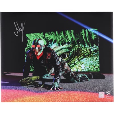 Mr. Iguana WWE Autographed Fanatics Authentic 16" x 20" AAA Entrance Crawl Photograph