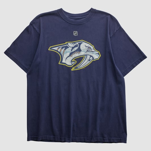 Nashville Predators Reebok 2010s T-shirt - Navy - L by Fanatics Real Vintage
