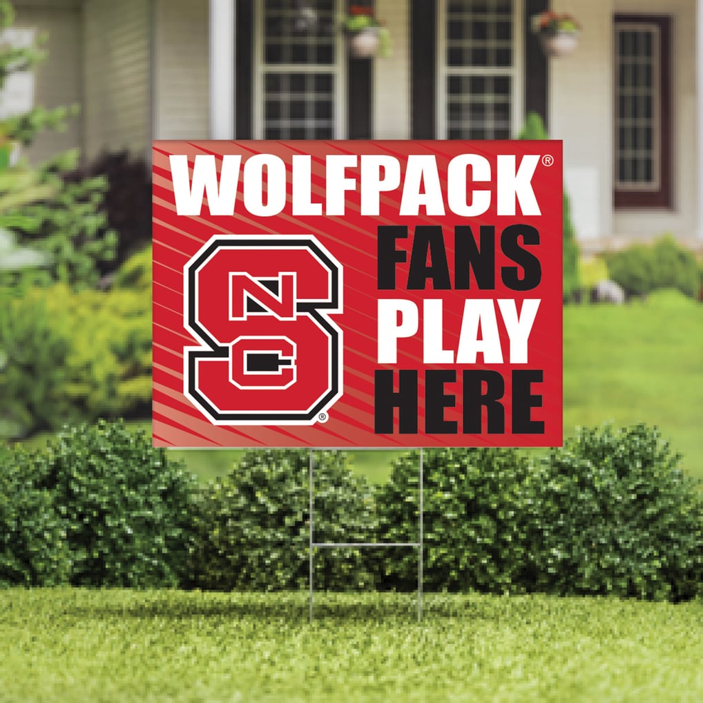 NC State Wolfpack 18" x 24" Fans Welcome Outdoor Yard Sign