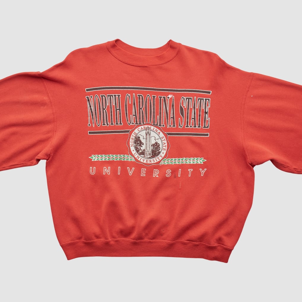 NC State Wolfpack Hanes 90s Pullover Sweatshirt - Red - M by Fanatics Real Vintage