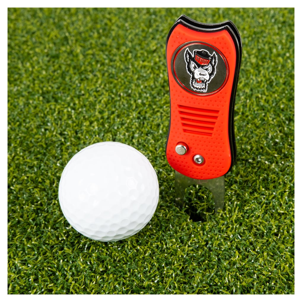 NC State Wolfpack Switchblade Divot Tool With Magnetic Ball Marker