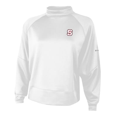  NC State Wolfpack Columbia Women's Par-Performance Raglan Dolman Mock Neck Sweatshirt - White