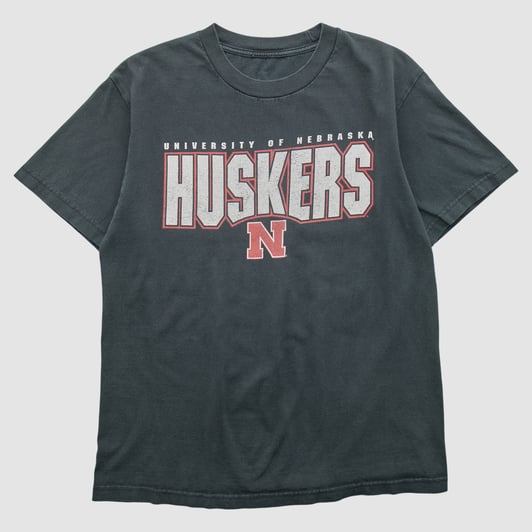 Nebraska Huskers 2000s T-shirt - Black - S by Fanatics Real Vintage