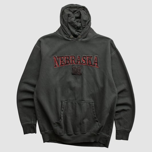 Nebraska Huskers Old Varsity Brand 2000s Hooded Pullover Sweatshirt - Black - XS by Fanatics Real Vintage