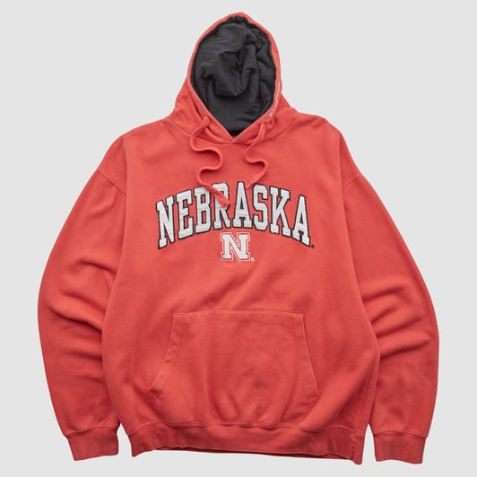 Nebraska Huskers Old Varsity Brand 2010s Hooded Pullover Sweatshirt - Red - M by Fanatics Real Vintage