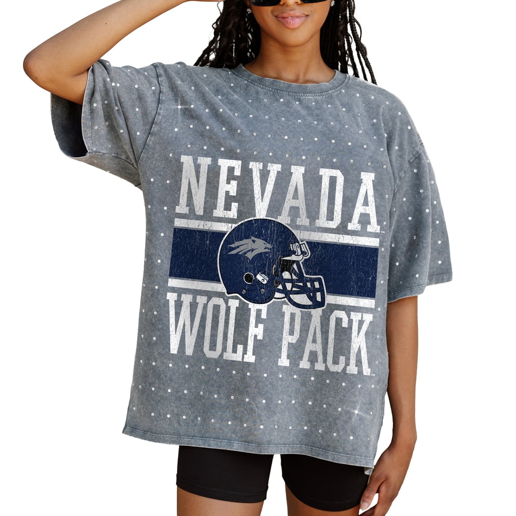 Nevada Wolf Pack Gameday Couture Women's On the Ball Oversized T-Shirt - Gray