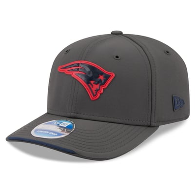 New England Patriots New Era 2026 Sideline Cold Weather  9SEVENTY Adjustable Hat - Charcoal