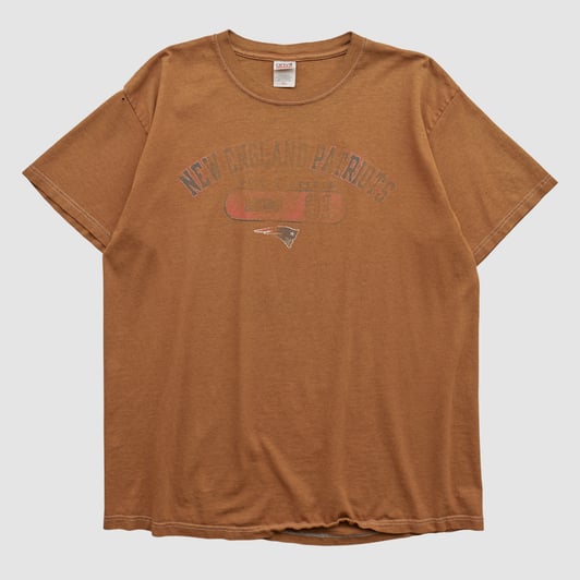 New England Patriots Anvil 2000s T-shirt - Clay - M by Fanatics Real Vintage