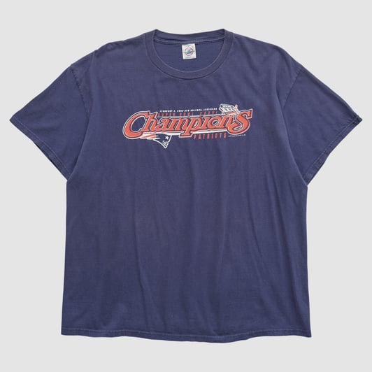 New England Patriots Delta 2002 T-shirt - Navy - L by Fanatics Real Vintage