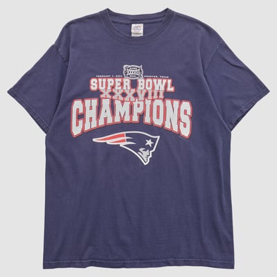 New England Patriots Delta 2004 T-shirt - Navy - L by Fanatics Real Vintage