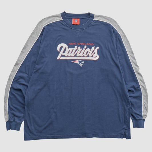 New England Patriots NFL 2000s Long Sleeve T-shirt - Navy - 2XL by Fanatics Real Vintage