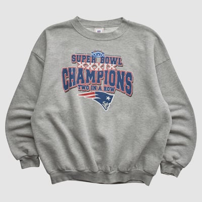 New England Patriots NFL 2005 Pullover Sweatshirt - Heather Gray - L by Fanatics Real Vintage