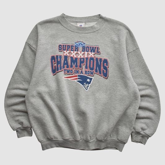 New England Patriots NFL 2005 Pullover Sweatshirt - Heather Gray - L by Fanatics Real Vintage