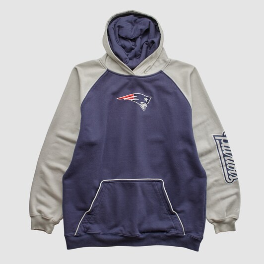 New England Patriots Reebok 2000s Hooded Pullover Sweatshirt - Navy - S by Fanatics Real Vintage