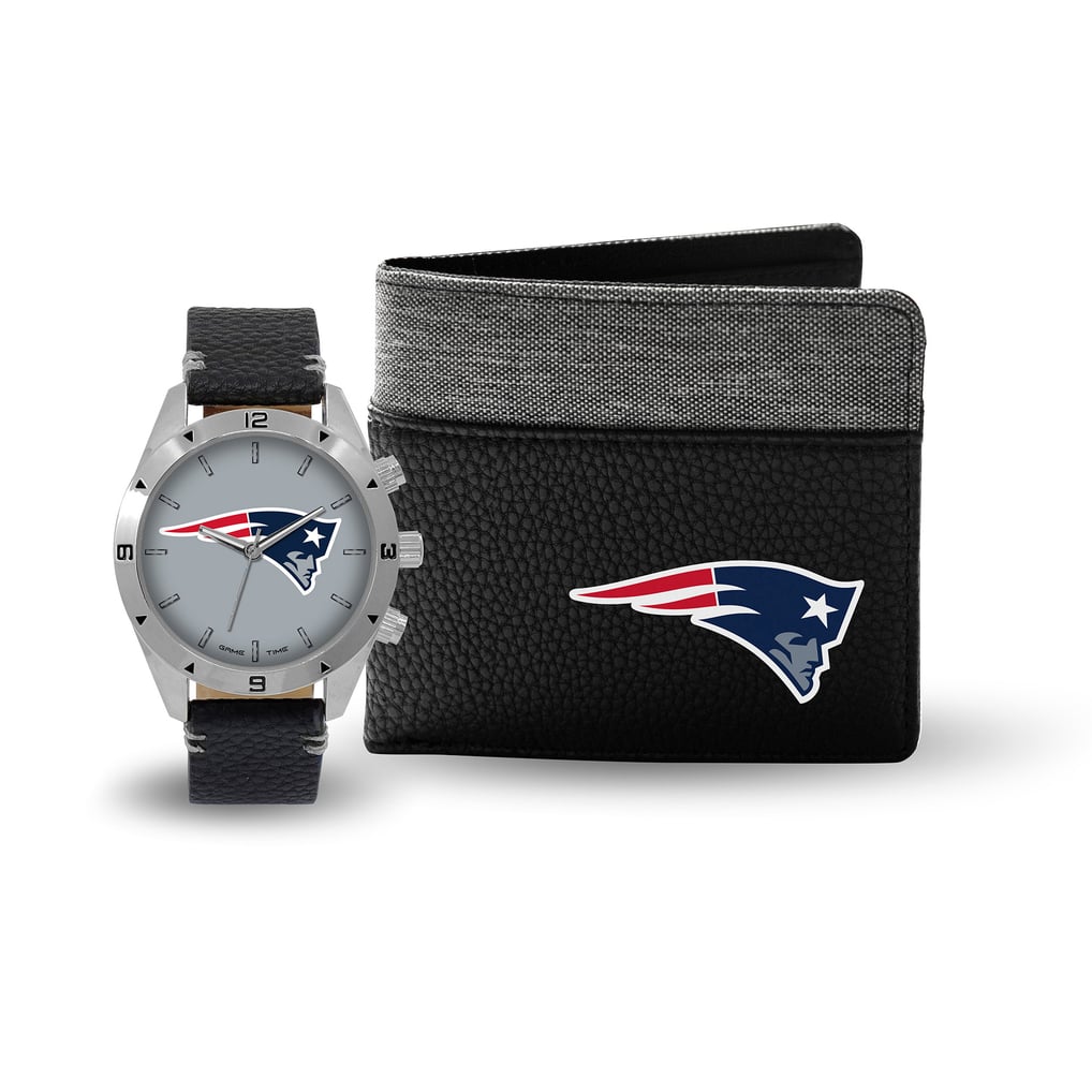 new-england-patriots-watch-and  display picture 3