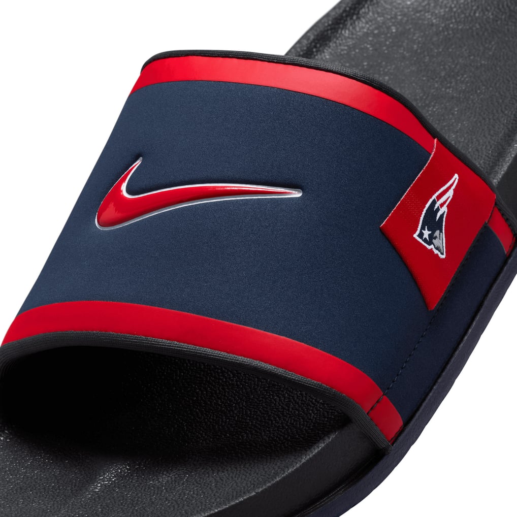 NIKE NFL BENASSI NEW ENGLAND PATRIOTS SOLARSOFT SOFT SLIDES JDI BLUES GREYS REDS Nike | Shoes | Nike Mens Benassi Sandals Blackwhite | Poshmark main image 3