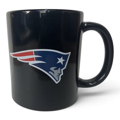 New England Patriots Pegasus 11oz. Team Logo Ceramic Mug