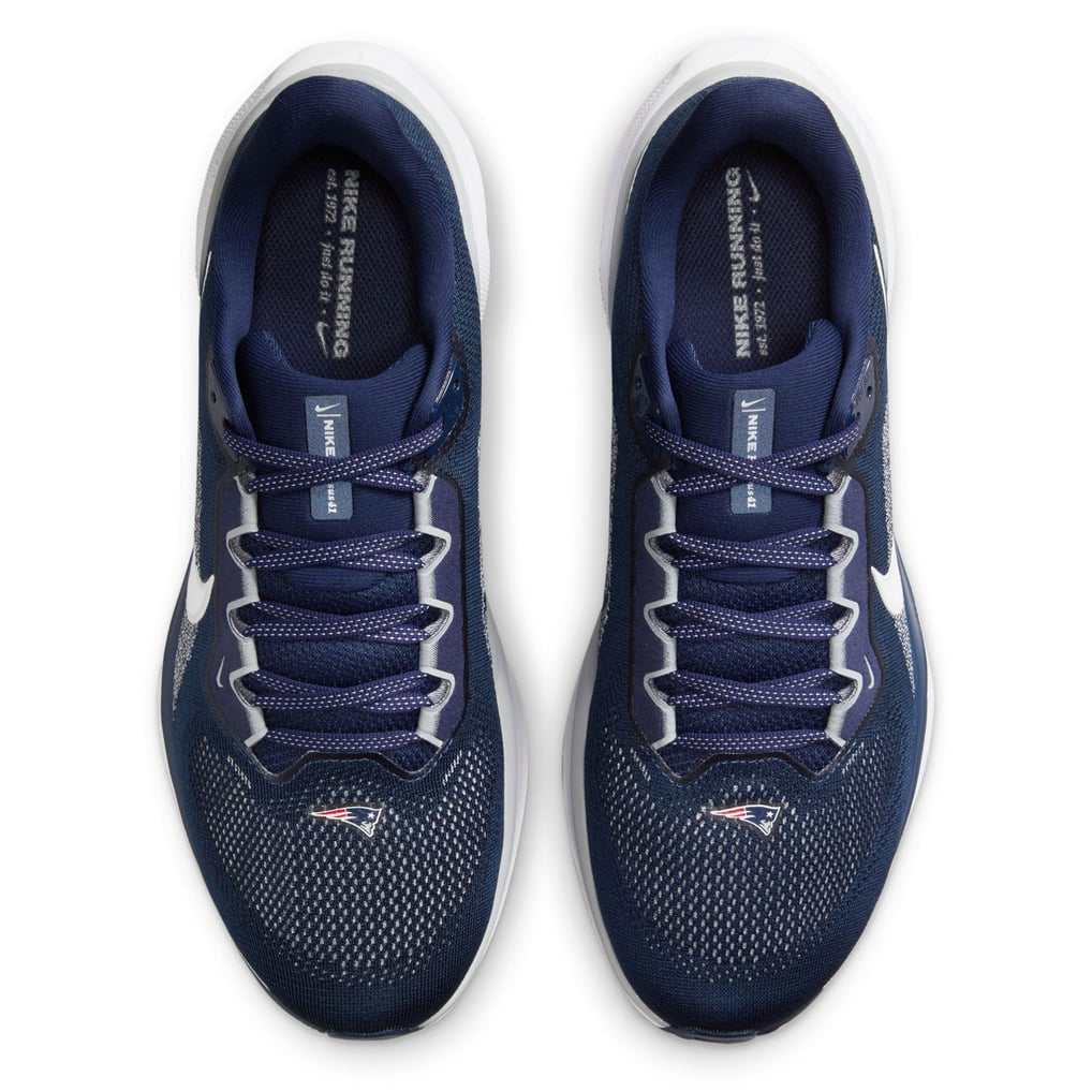 Unisex Nike Navy New England Patriots Zoom Pegasus 41  display picture 1