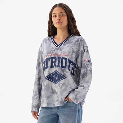 New England Patriots Off Season x NFL Women's Camo Mesh Long Sleeve V-Neck Top - Gray