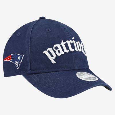 New England Patriots New Era Women's Gothic Font 9FORTY M-Crown Adjustable Hat - Navy
