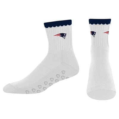  New England Patriots PRO Compression Women's Heartshape Grippers Yoga-Pilates Quarter Socks - White