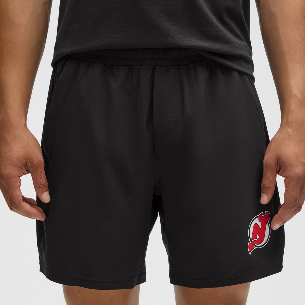 New Jersey Devils lululemon Pace Breaker Linerless Short 7" - Black